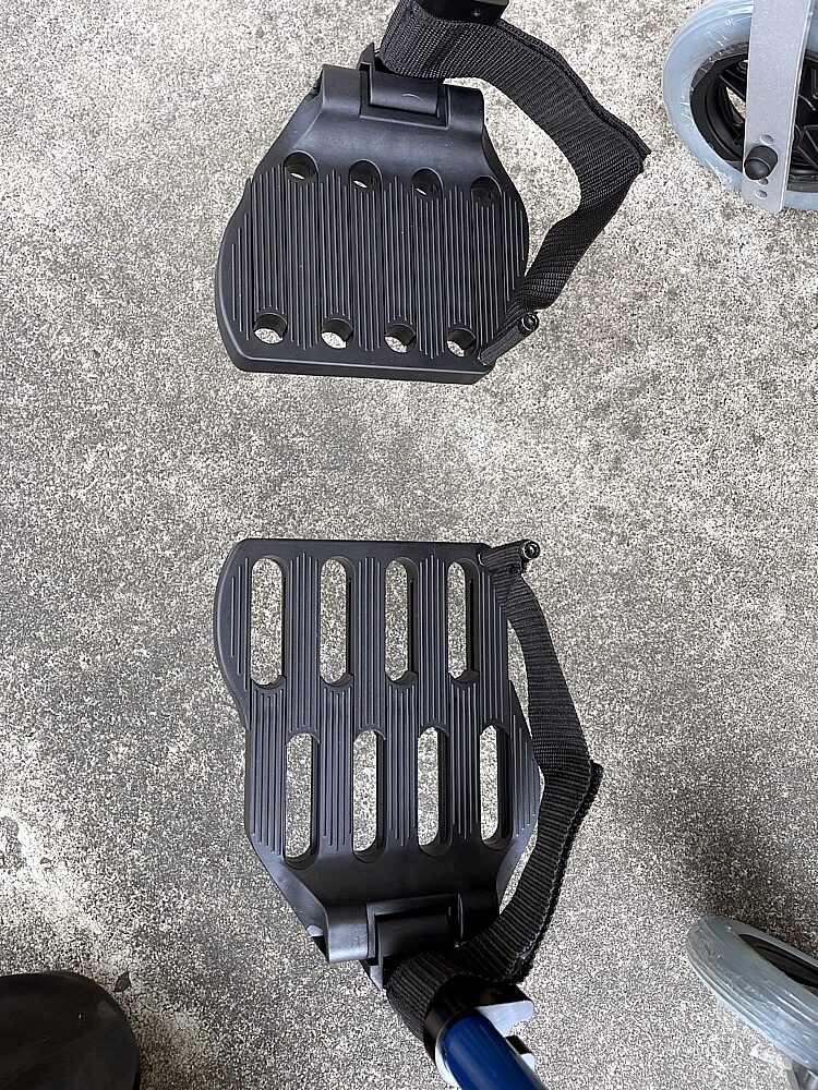G4 Wheelchair Footplates